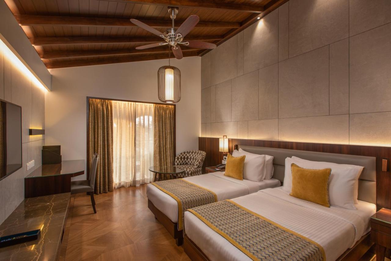 Kenilworth Resort & Spa, Goa Utorda Buitenkant foto