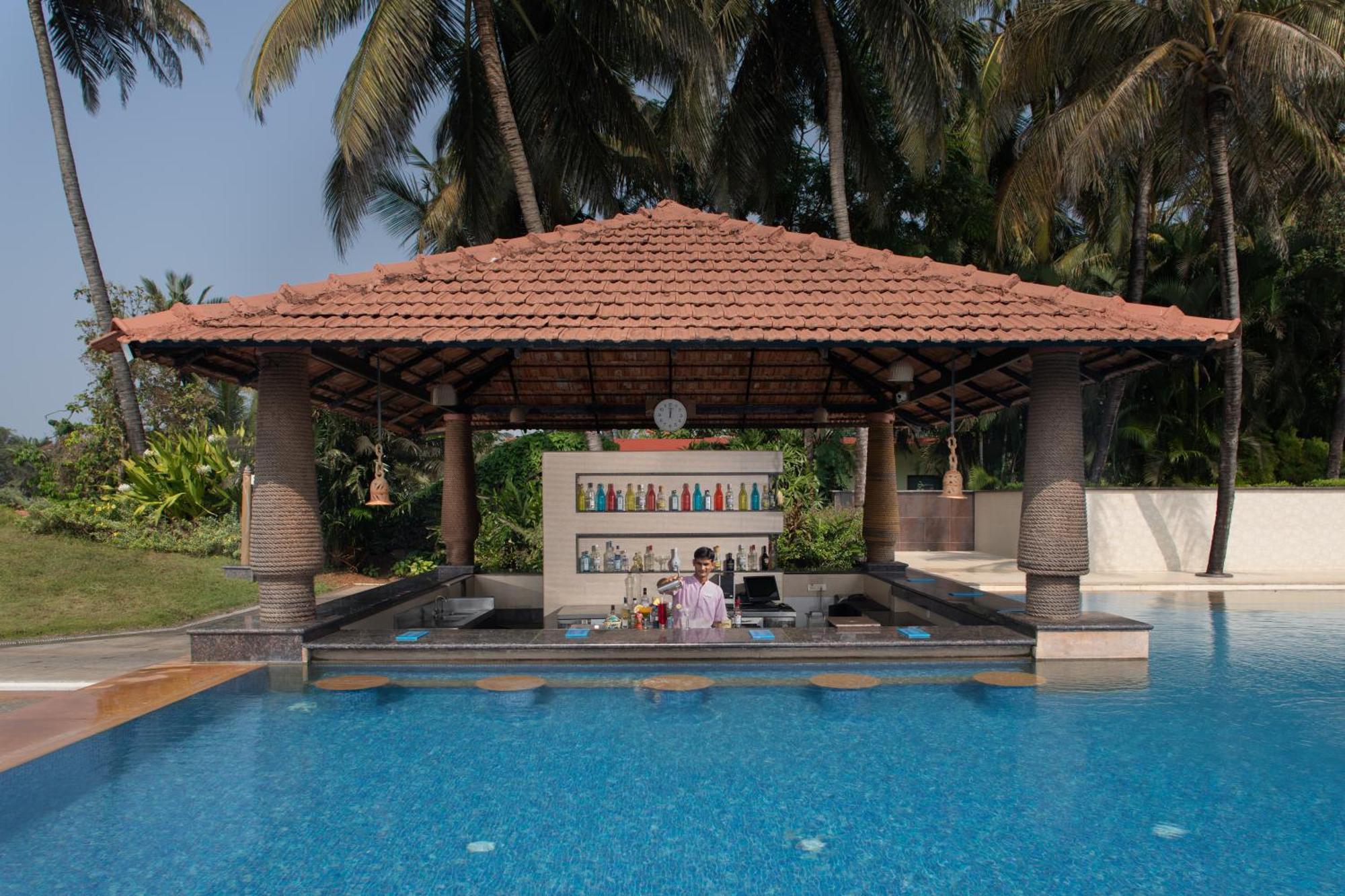 Kenilworth Resort & Spa, Goa Utorda Buitenkant foto